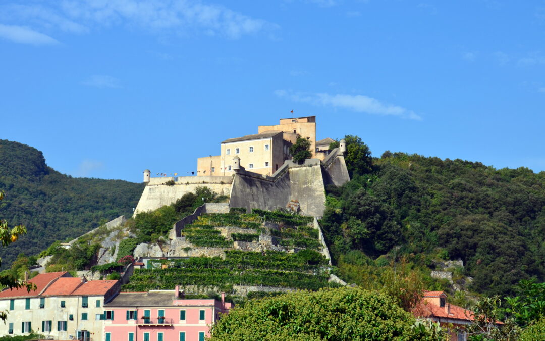 Liguria, due bandi per la riqualificazione ambientale e paesaggistica