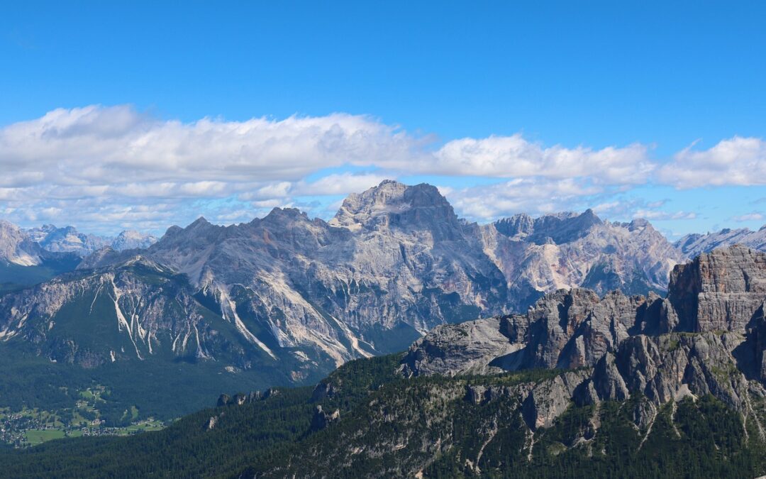 Cresce il turismo sulle Alpi